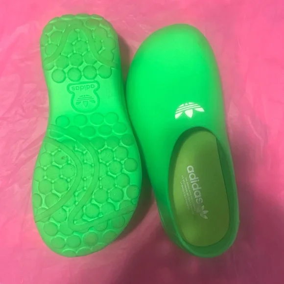 adidas | Shoes | Adidas Green Slipon Slippers With  display picture 1